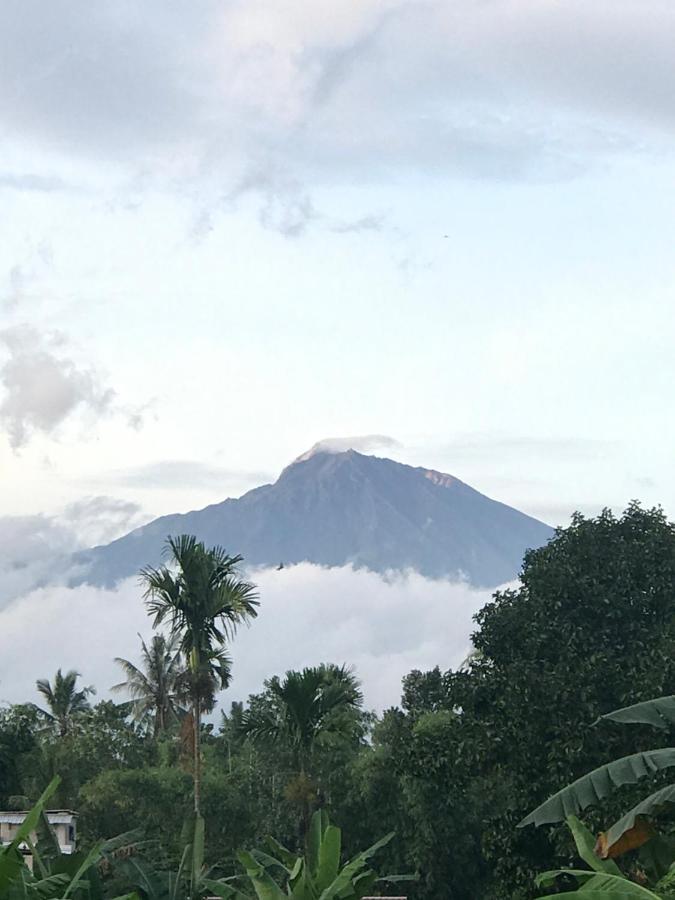 Pondok Rinjani Bungalow Тетебату Екстер'єр фото