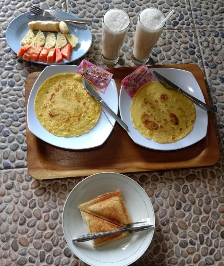 Pondok Rinjani Bungalow Тетебату Екстер'єр фото