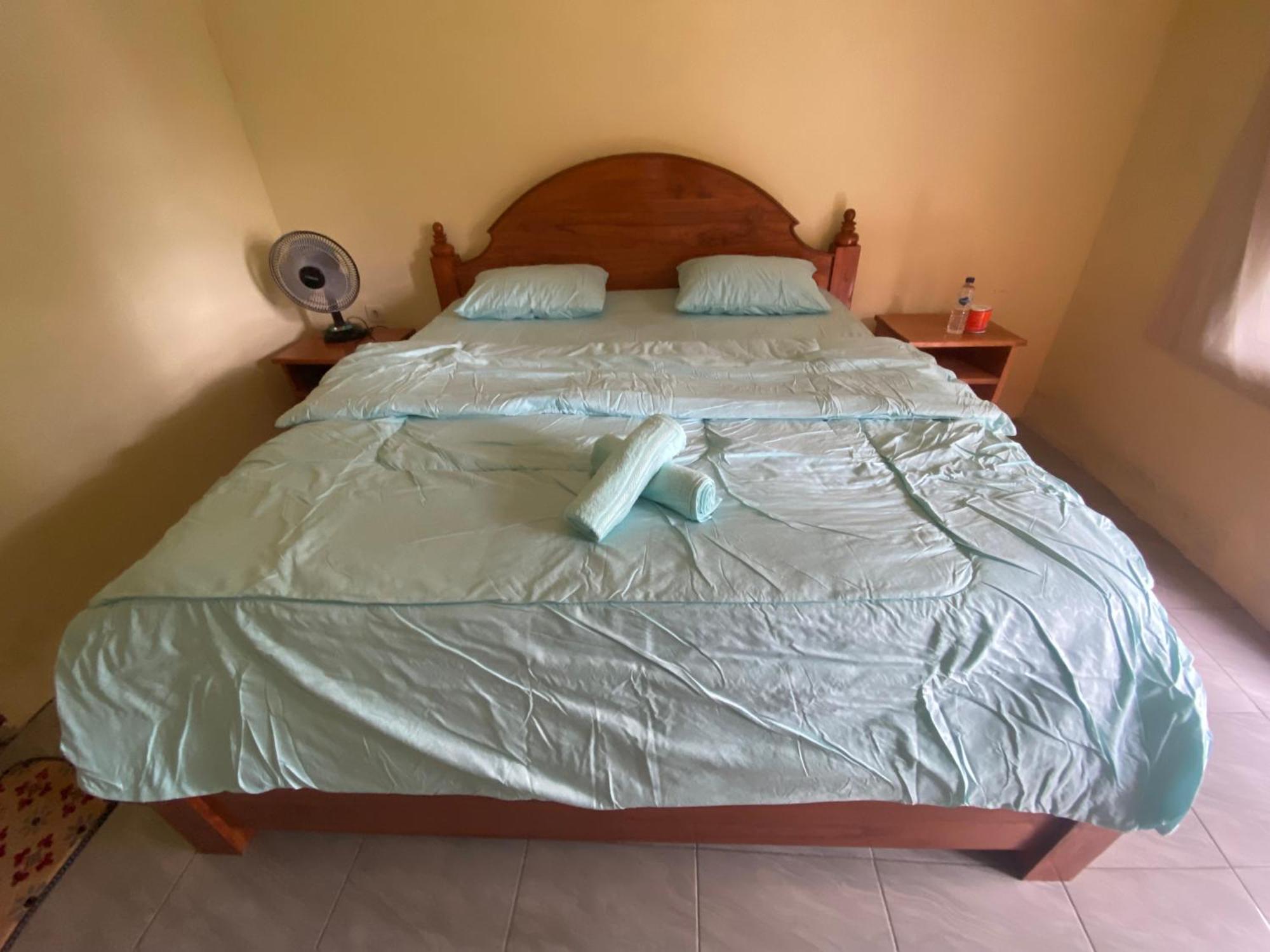 Pondok Rinjani Bungalow Тетебату Екстер'єр фото